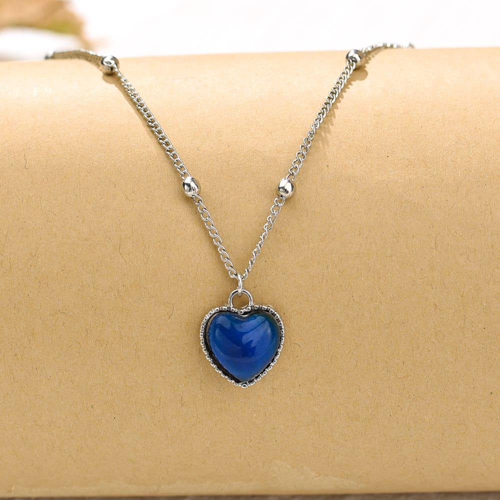 Collar Cambio De Color Emociones Por Temperatura En Corazón