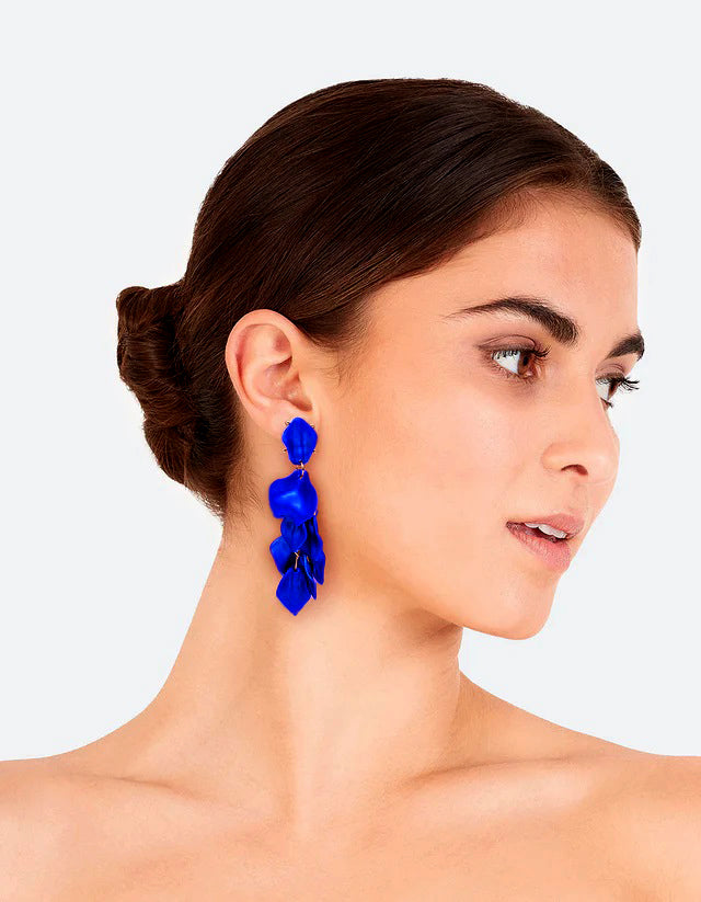 Aretes de Pétalos Azul Metalizado