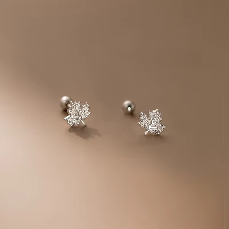 Aretes de Plata Ley 925 con Diseño de Hoja