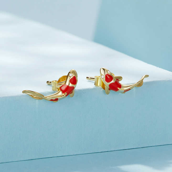 Aretes en Plata Pez Koi– Amor que Nada Contra la Corriente