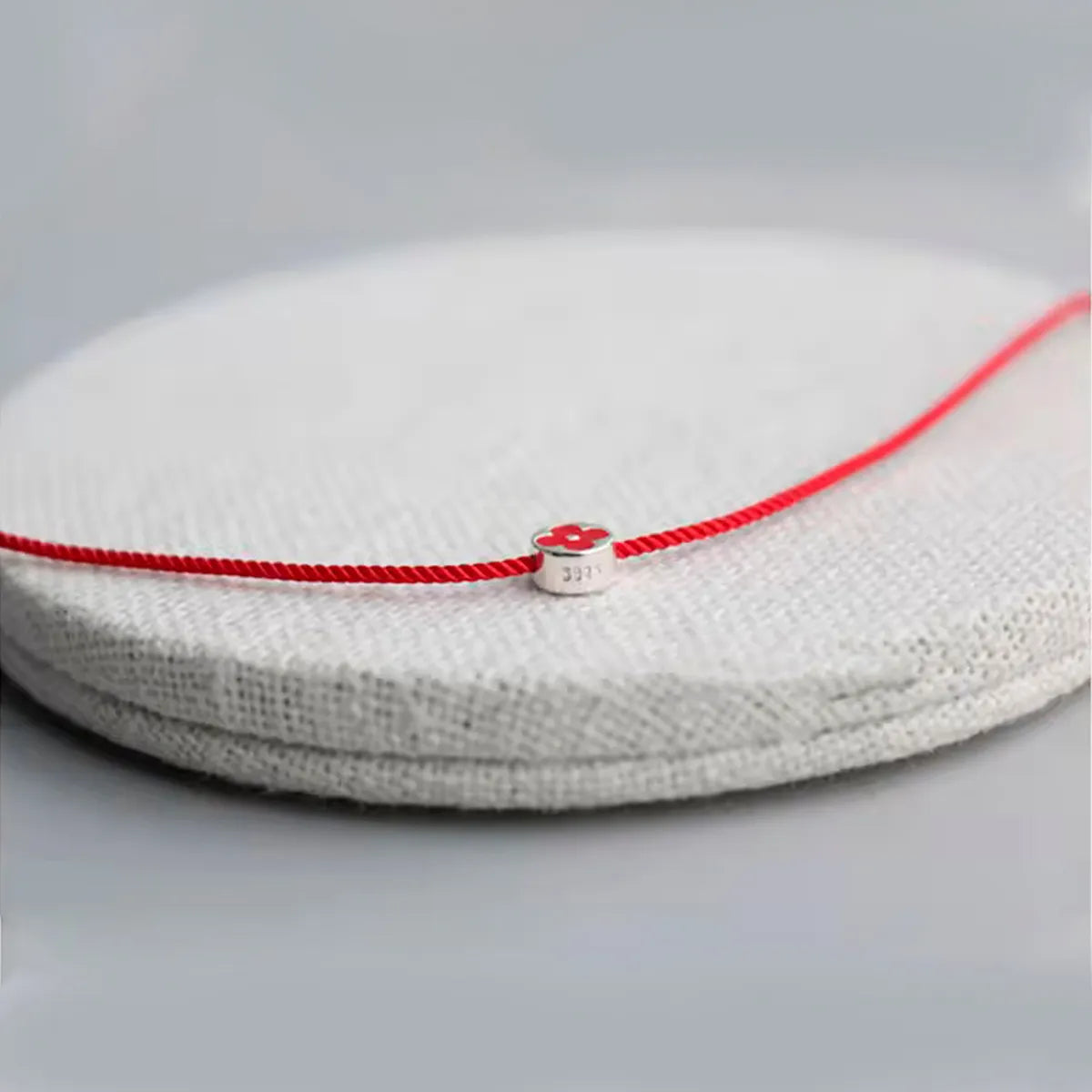 Pulsera Trébol Rojo Del Destino Plata Ley Real Esterlina 925