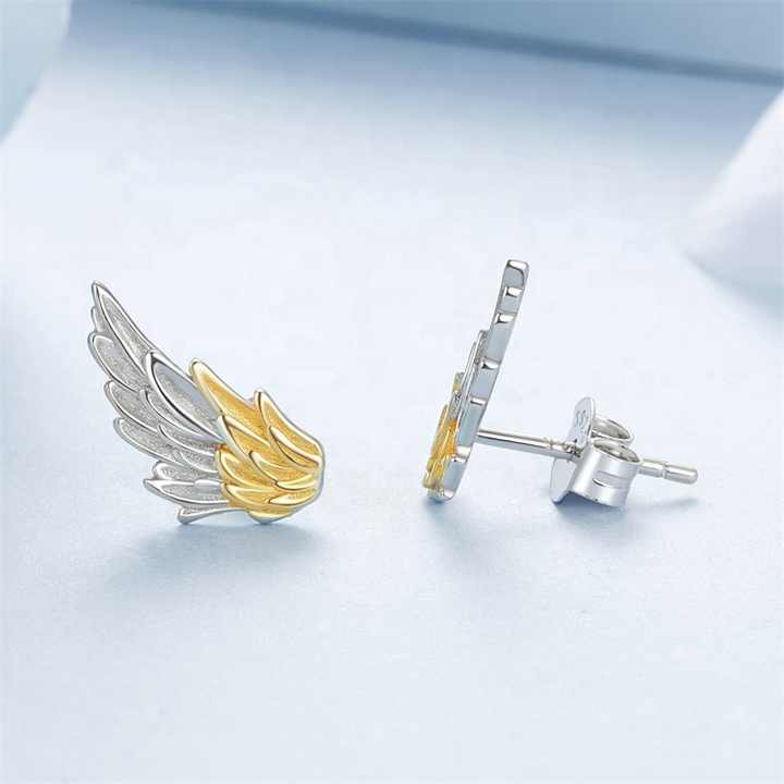 Aretes Alas de Ángel – Plata 925 con Detalles Dorados