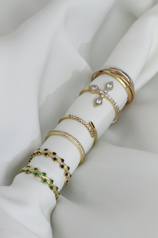 A close up of a napkin with rings on it