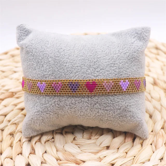 Pulsera Miyuki Ajustable de Corazones ❤️❤️❤️