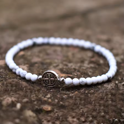 Pulsera de San Benito en Plata y Cuarzos Naturales