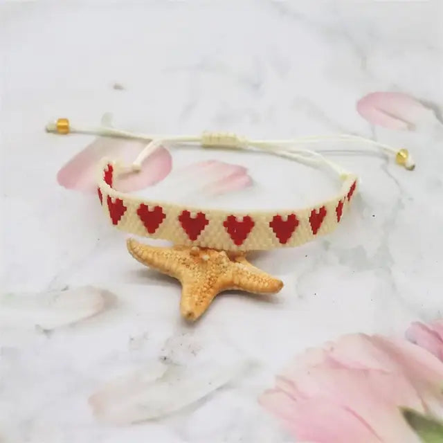 Pulsera Miyuki Ajustable de Corazones ❤️❤️❤️