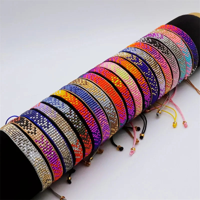 Pulsera Eclipse de Colores Ajustable en Miyuki