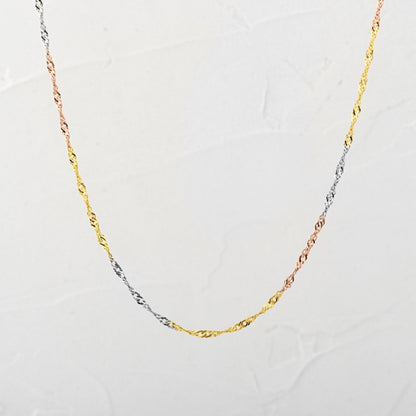 Cadena Singapur Tres Oros 18k