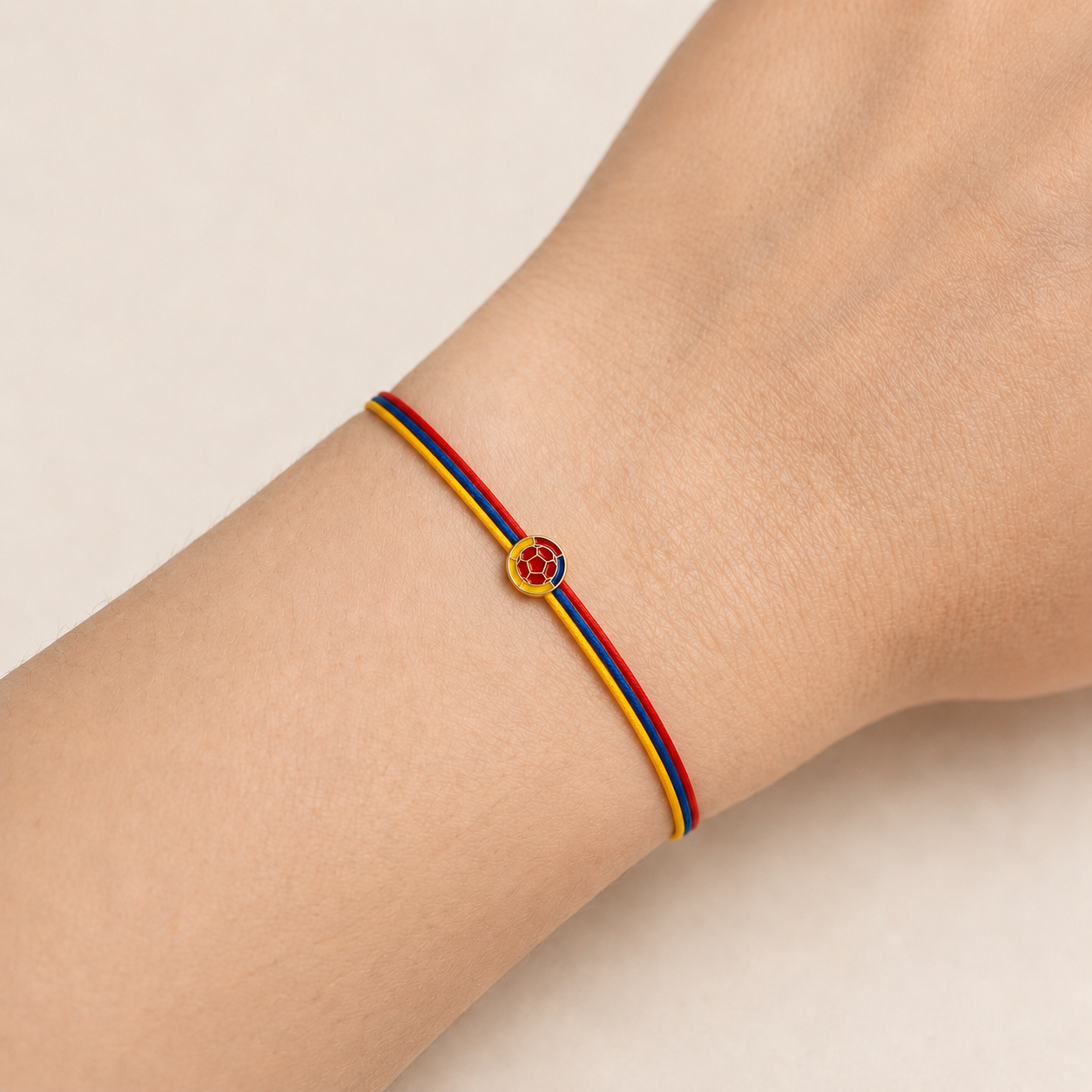 Pulsera Selección Colombia en Pasador Oro 18k