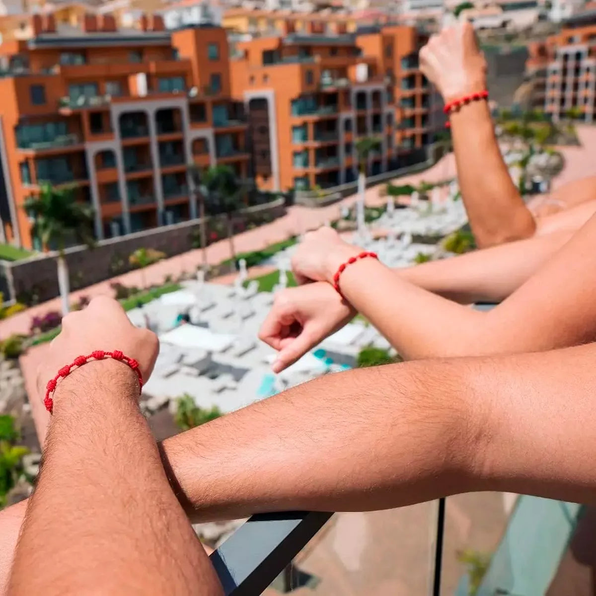 Brazalete de los 7 Nudos para Parejas en Hilo Rojo