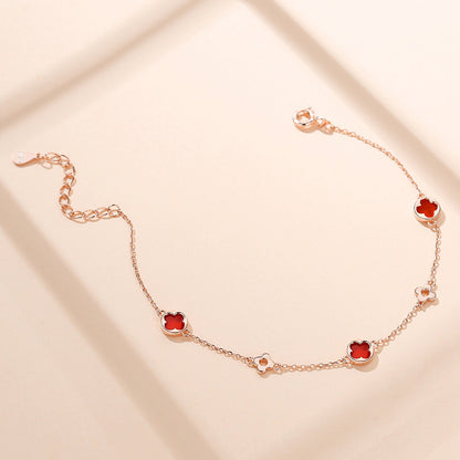 Pulsera de Trébol en Plata de ley Simple, Moderna y Lujosa