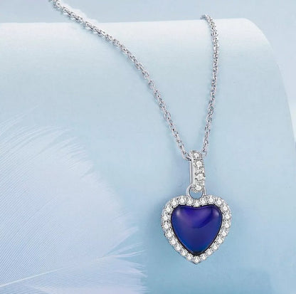 Colgante Corazón Cambio De Colores En Plata Ley 925 + Circón