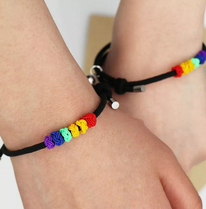 Pulseras Lgtbi/lgbt De Nudos De Arcoíris + Corazón Magnético