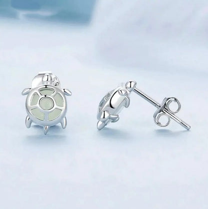 Pendientes Tortuga Luminosa Hecha En Plata Real De Ley 925
