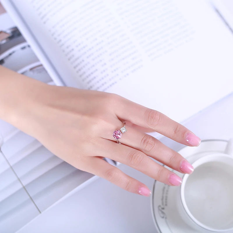 Anillo de Plata Esterlina con Circón Cubo Rosa