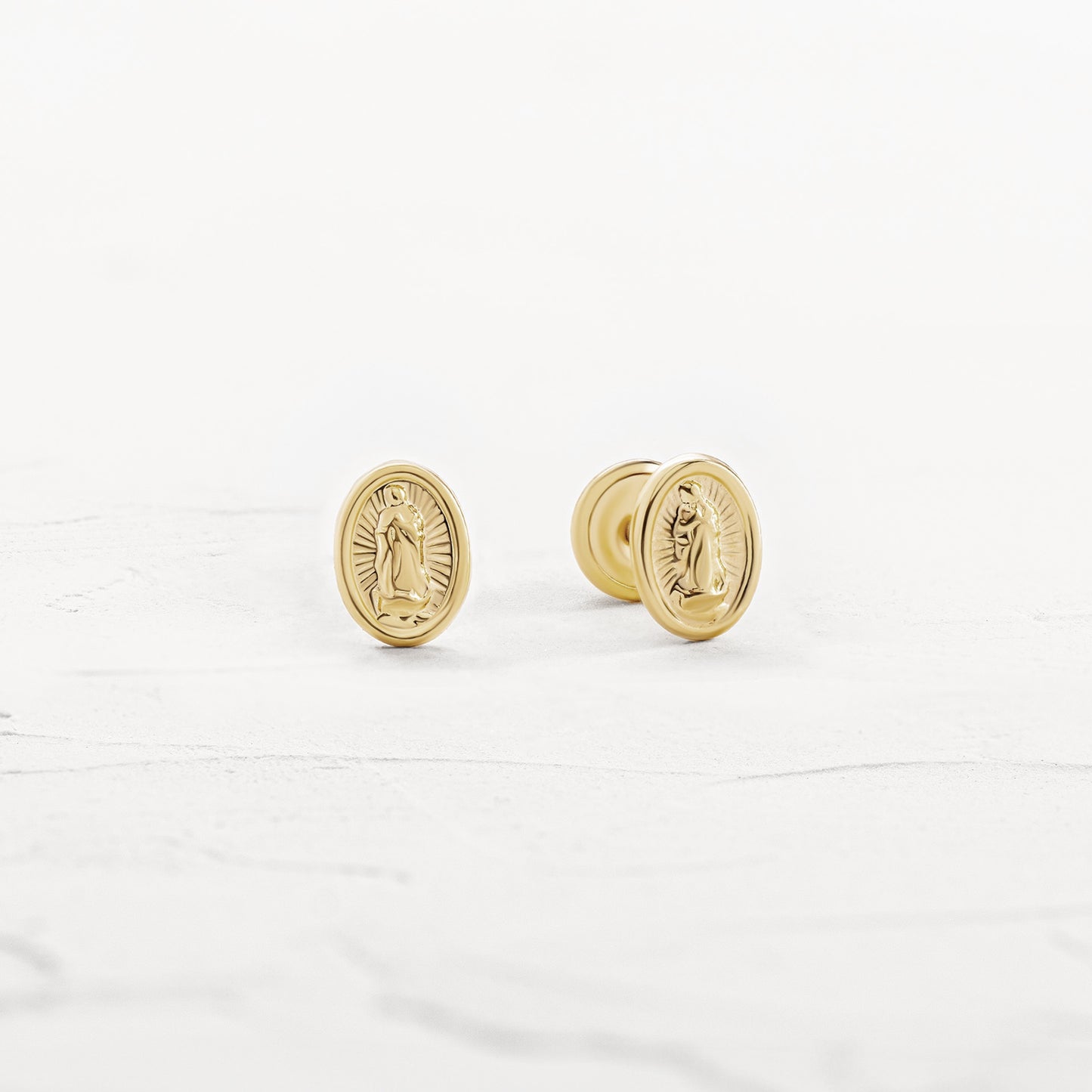 Topos Aretes Guadalupe 18k