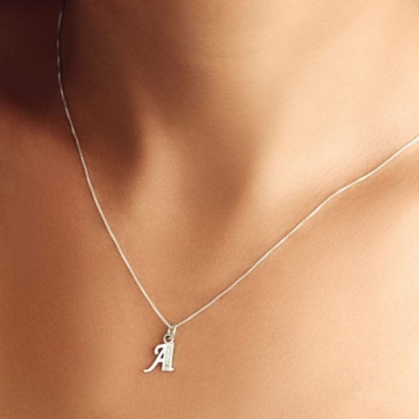Cadena De Plata Con Dije De Letra Inicial + Zircones Blancos