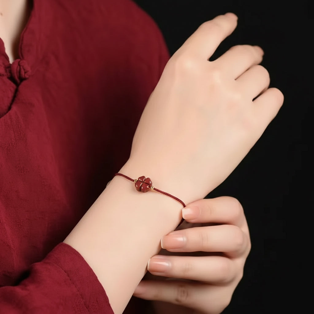 Pulsera Trébol de Suerte + Balines Oro 18Kilates