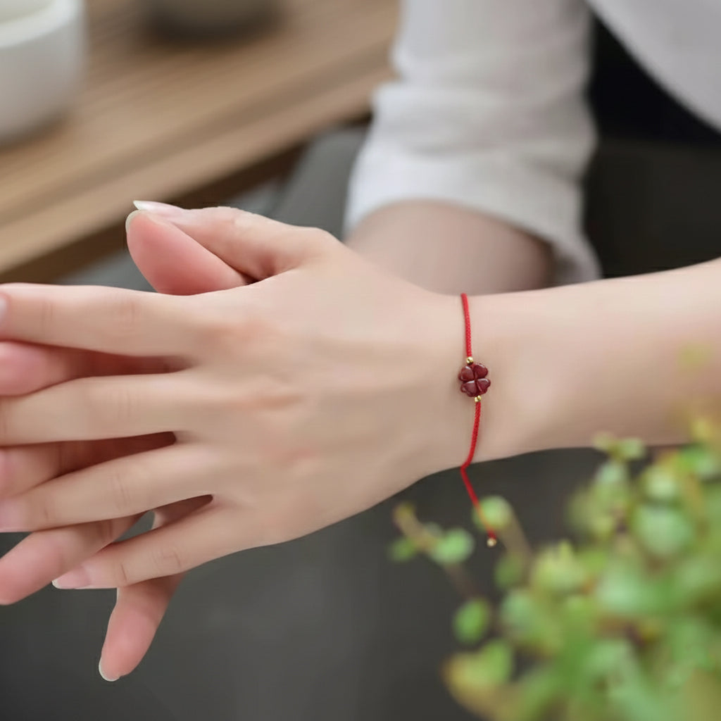 Pulsera Trébol de Suerte + Balines Oro 18Kilates