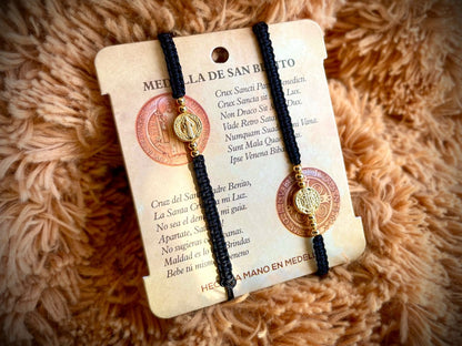 Pulsera - Manilla de San Benito (Roja-Negra)